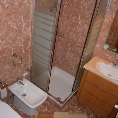 Sun, Sky And Sea アパート