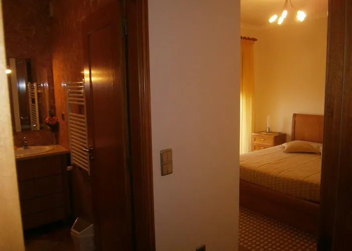 Daire Sun, Sky And Sea